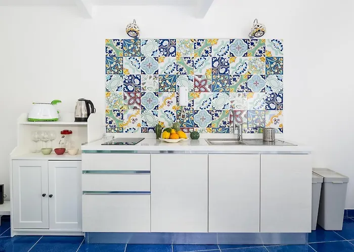 Santoro - De Vivo Realty פוזיטנו